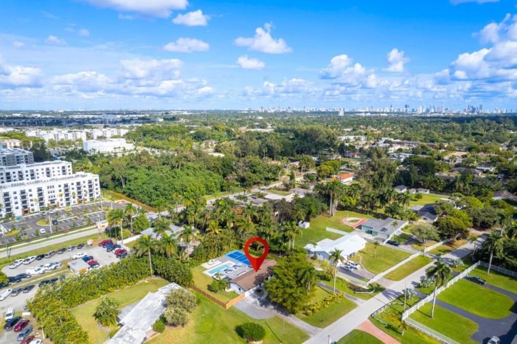 Casa vacanze 4br Biscayne River Home- Pool & Pickleball Fun Miami